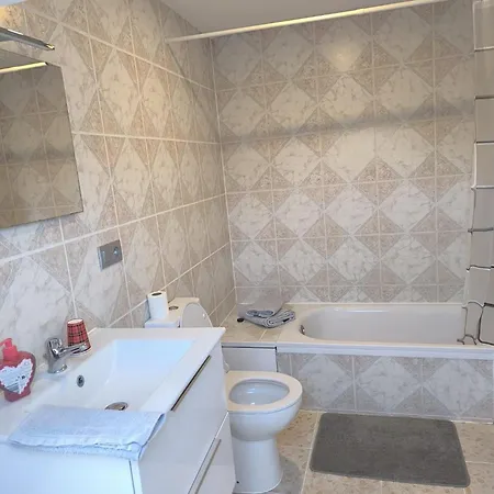 Engy2 Quarto em Acomodações Particulares *