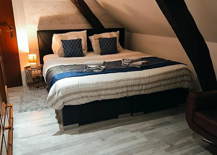 D'hote Pres De Pairi Daiza Mons Engyh House 1 منزل للإقامة